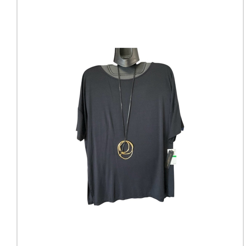 Donna Karan Women Short-Sleeve Crew Neck Shirt in Black